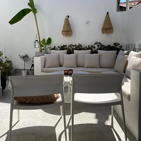 Design House In The Historic Center Of Sigacik *