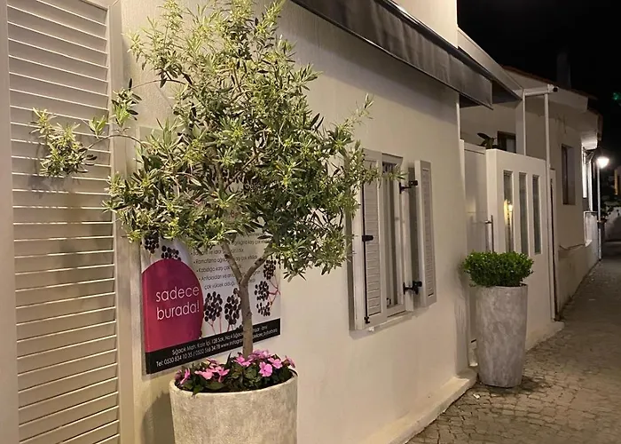 Дом отдыха Design House In The Historic Center Of Sigacik *