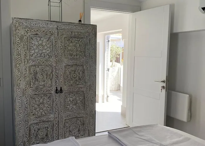 Дом отдыха Design House In The Historic Center Of Sigacik Сеферихисар