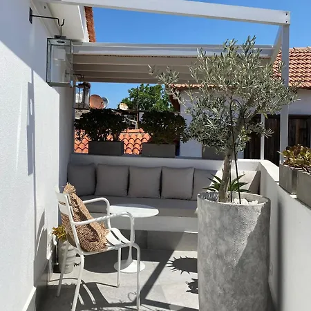 Design House In The Historic Center Of Sigacik Holiday home *